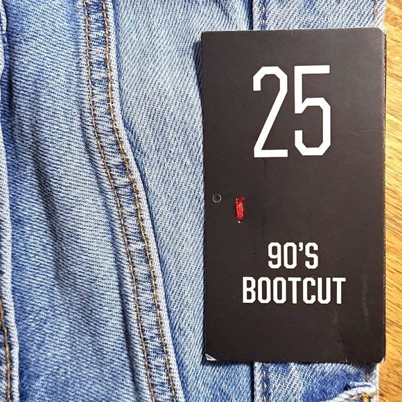 Urban Outfitters BDG 90's Mid Rise Bootcut Jeans - Picture 6 of 6